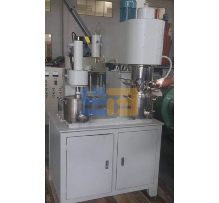 強(qiáng)力攪拌機(jī)