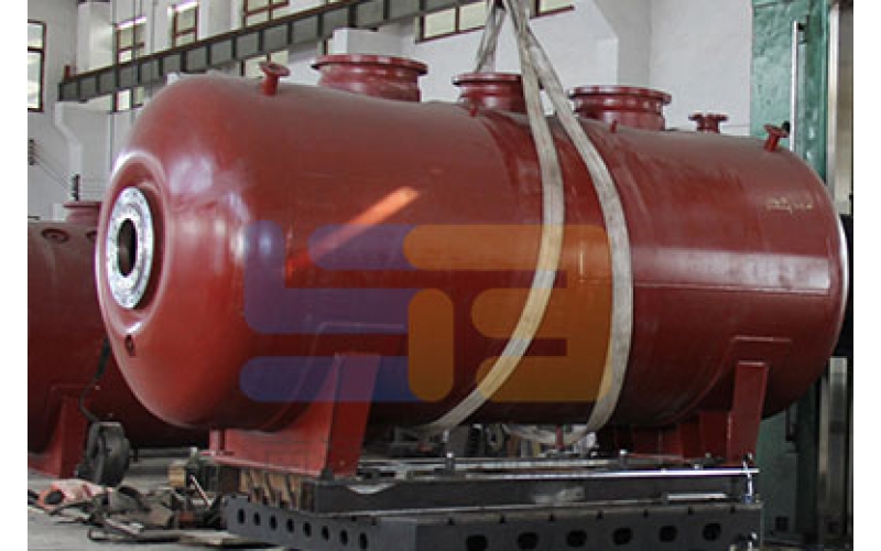 關(guān)于反應(yīng)釜美縫劑生產(chǎn)設(shè)備零部件及接管的誤區(qū)解答