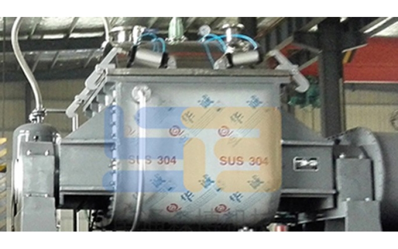 不銹鋼捏合機美縫劑生產(chǎn)設(shè)備清潔是否有必要？